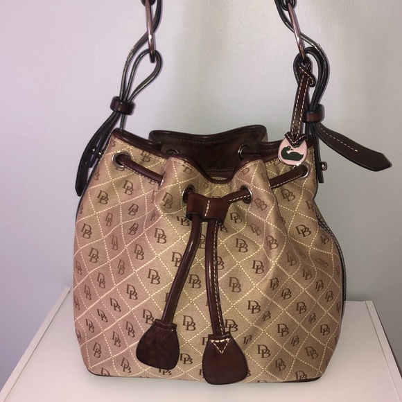 Dooney & Bourke Handbags - Dooney and Bourke Bucket Drawstring